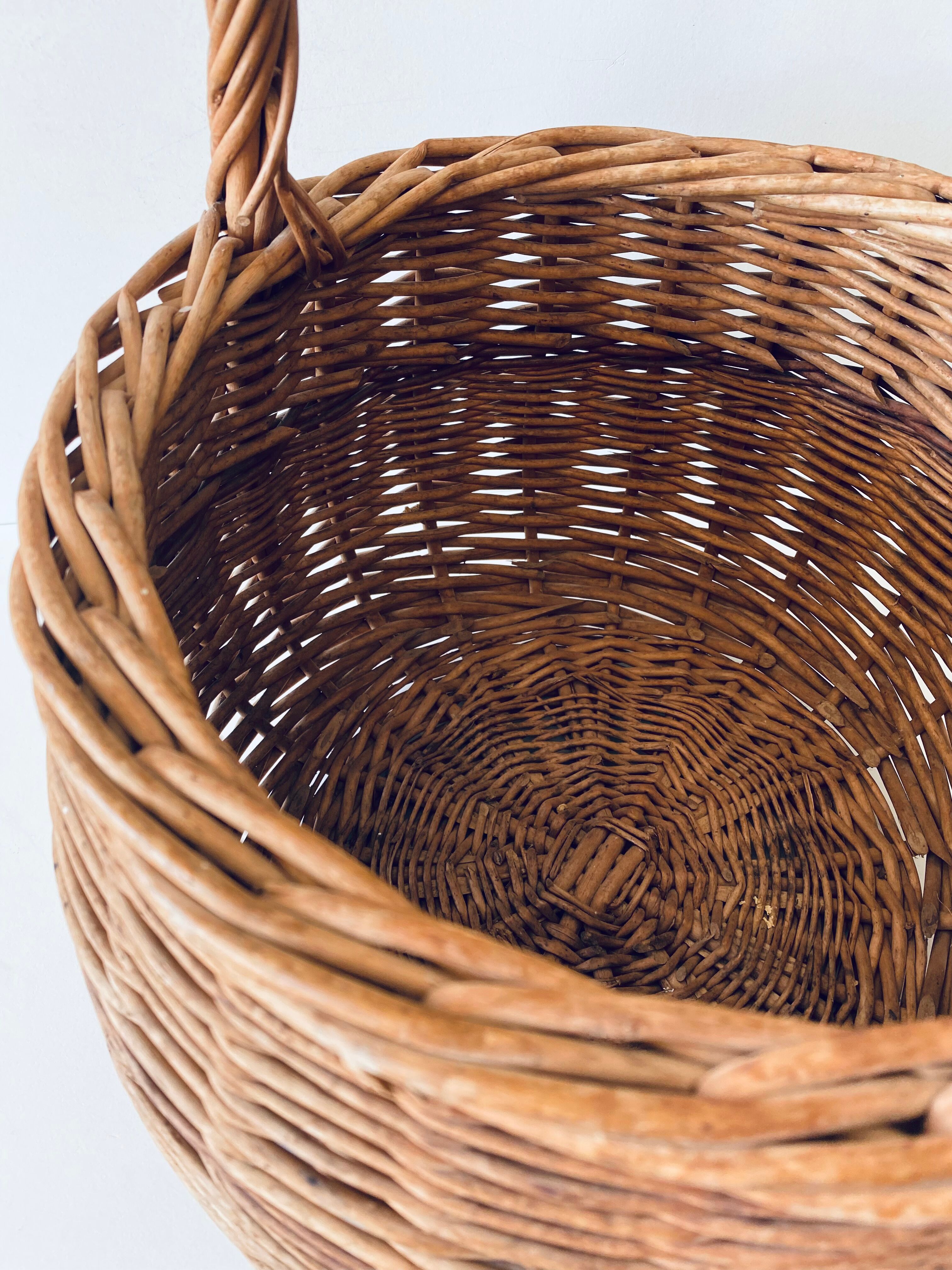 Large round wicker basket