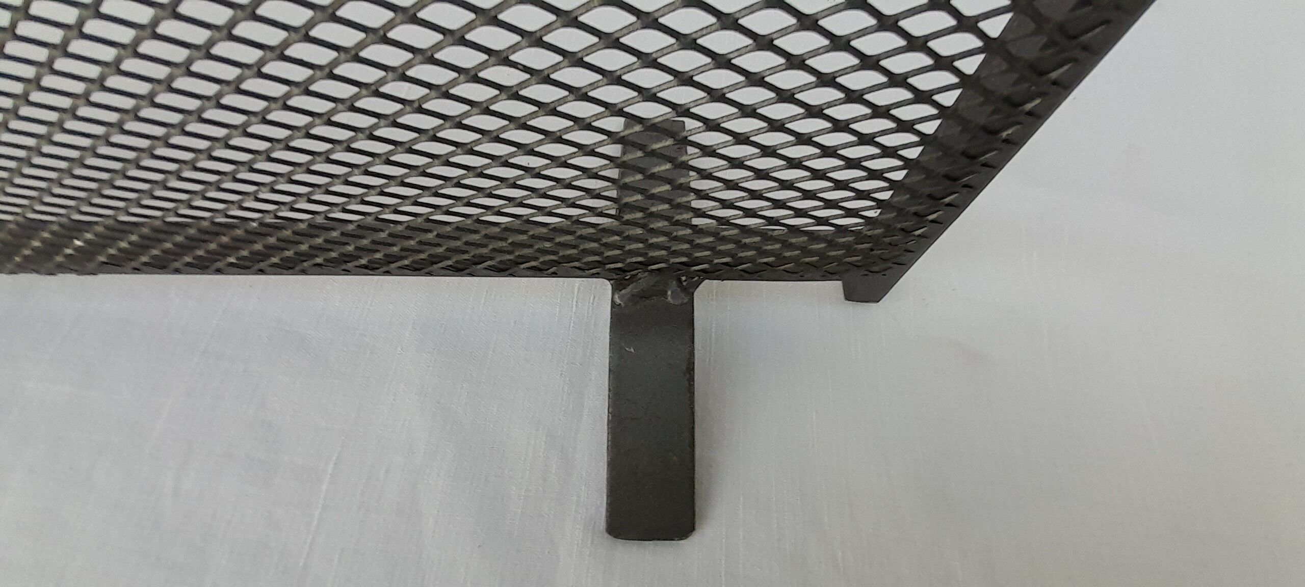 Grey epoxy steel fire screen L 51 cm