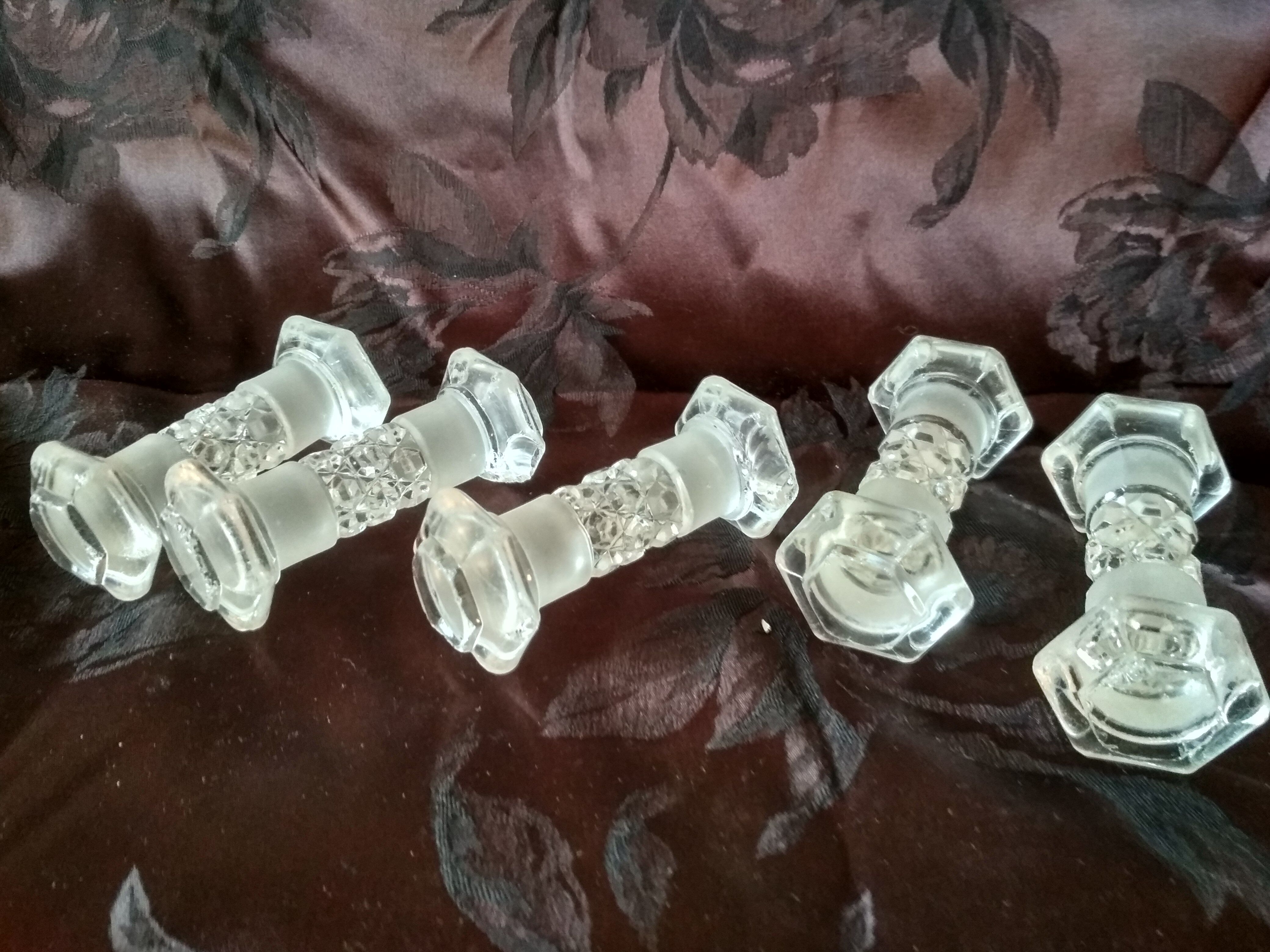 5 cut crystal knife holders