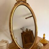 Miroir ovale sur pied du XIXe siècle