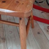 Pine chair