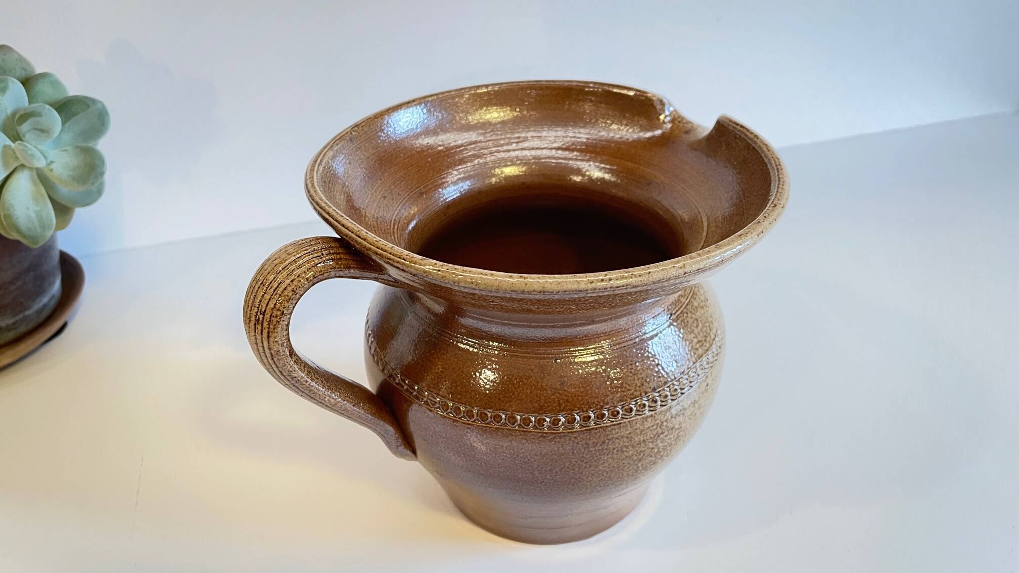 PICHET Vintage ceramic vase