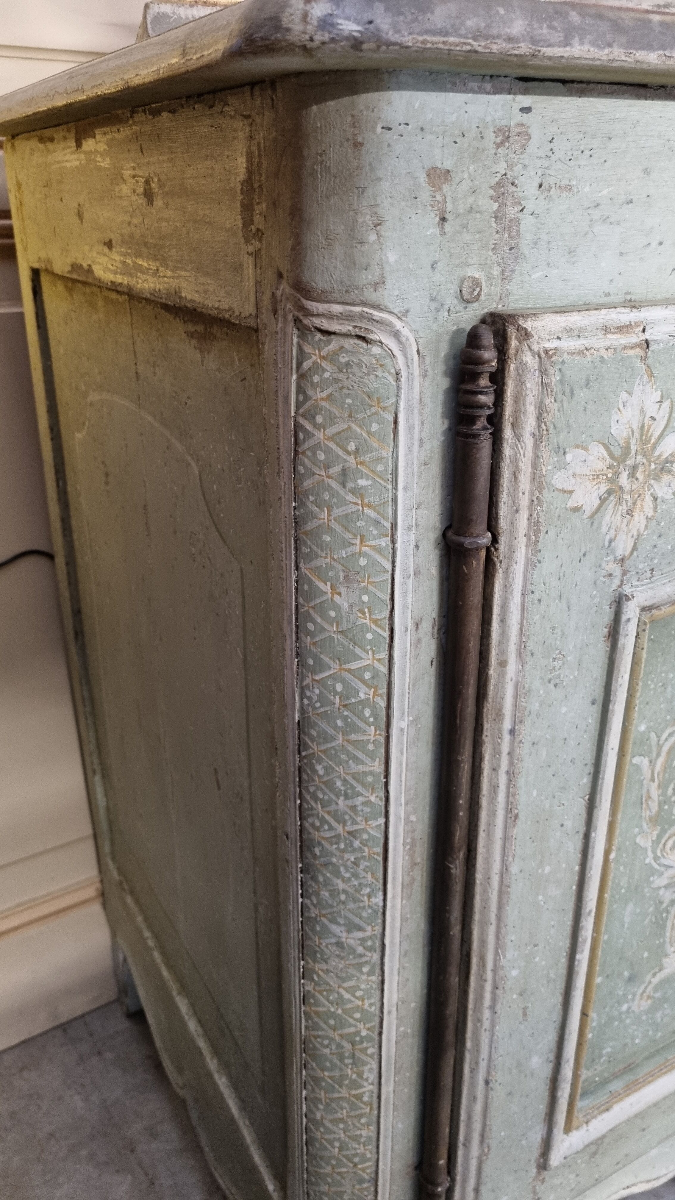 Sideboard late 18th/early 19th