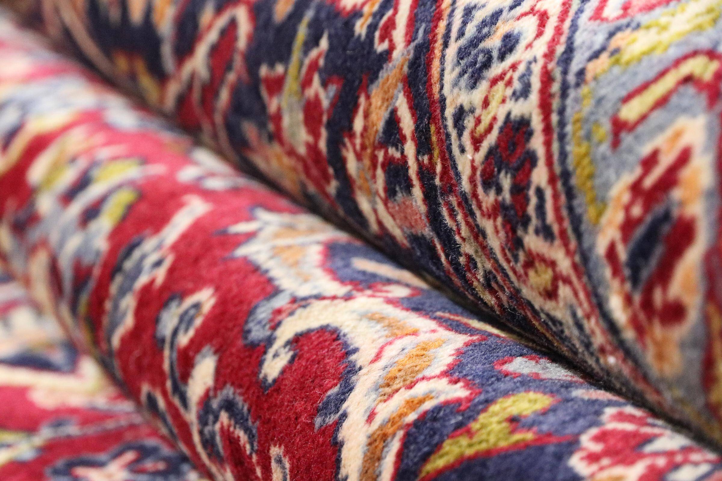 Persian Oriental carpet Iran: Kashan 300x200 metres