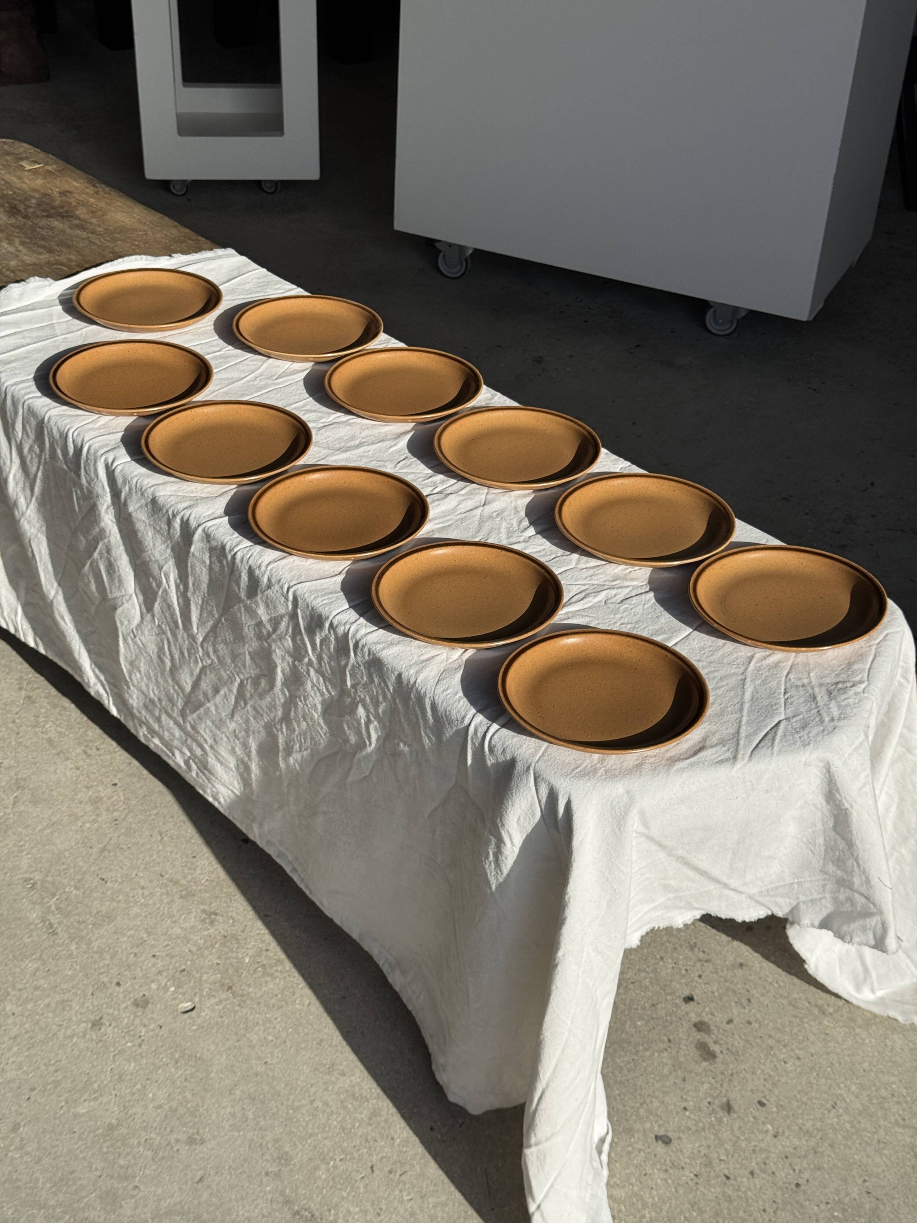 Set of 11 small dessert plates in brown-striped stoneware from Sarreguemines.