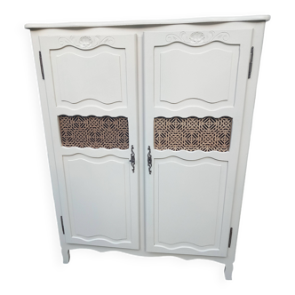 Children's wardrobe