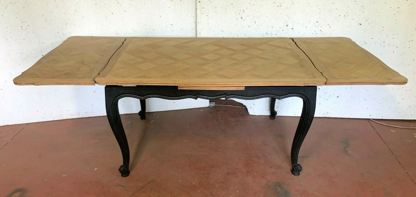 Regency style table in patinated oak Allonges a l'Italian 20th century