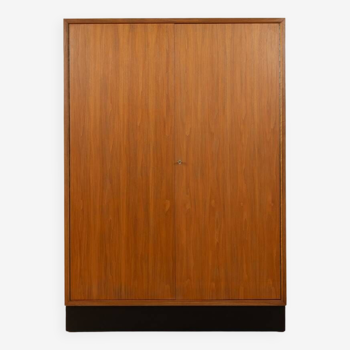 Armoire des années 1950