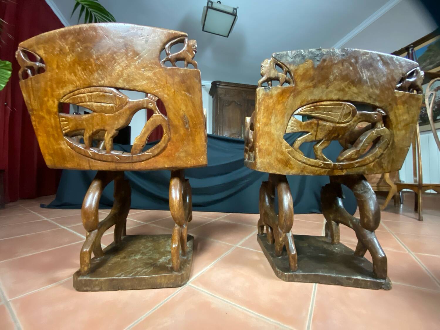 African tribal ensemble of 4 pieces of furniture for dignitaries of the Kingdom of Dahomey, Benin.