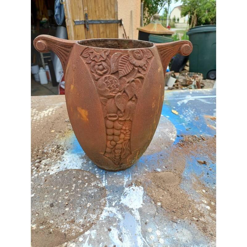 Pair of art deco cast iron vases from Charleville-Mézières