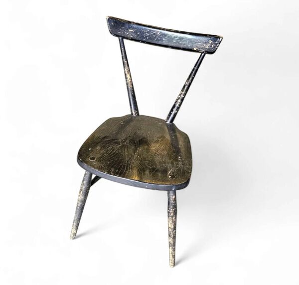 Chaise empilable noire Ercol L.Ercolani années 1950