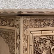 Commode vintage basse Padouk Massif sculpté 1950