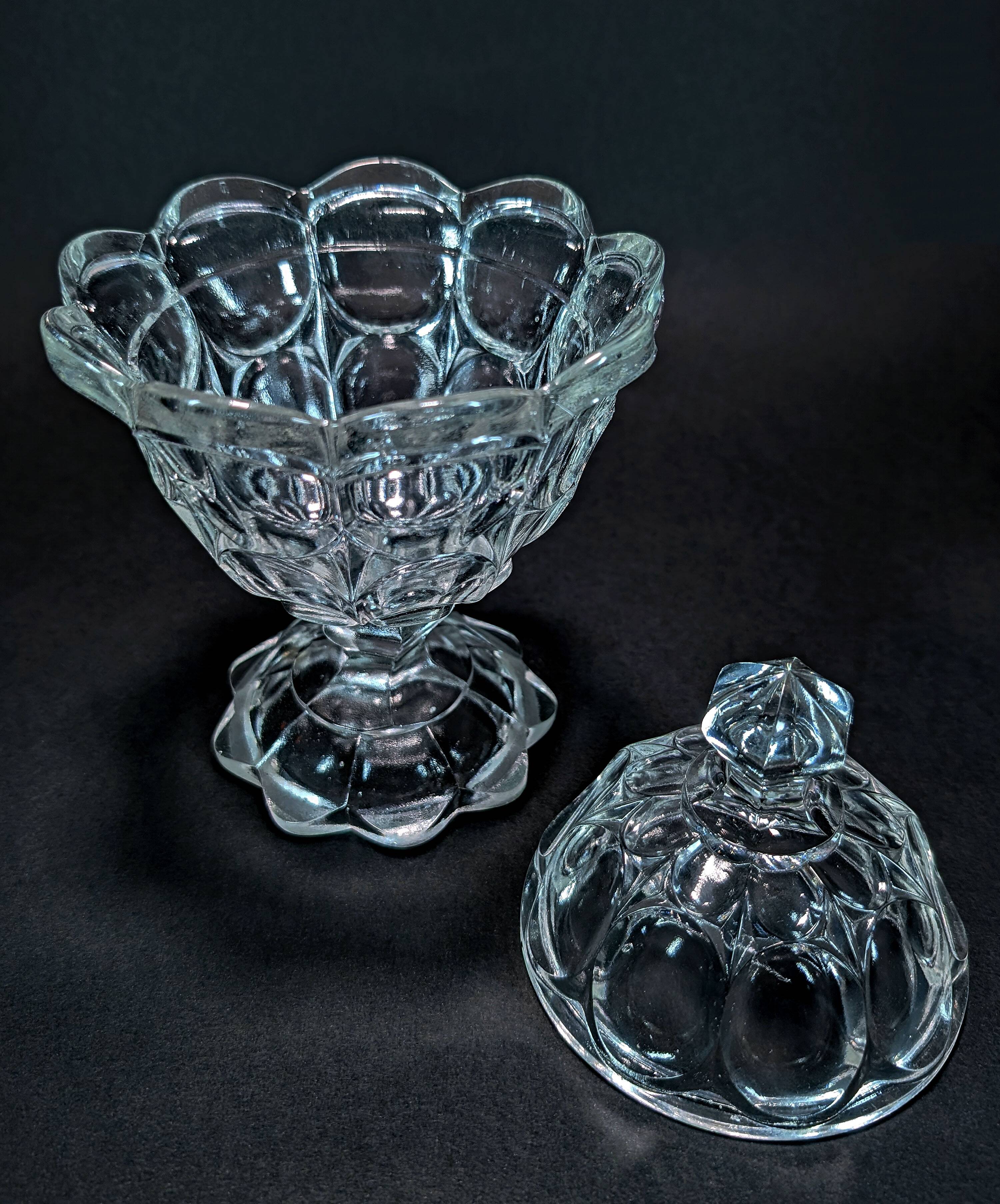 Bonbonnière ancienne (style Œil de bœuf/Colonial 1900-1920)