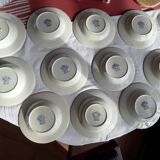 Lot de 11 assiettes « English Style » en faïence Vert et Blanc, fabriqué pa