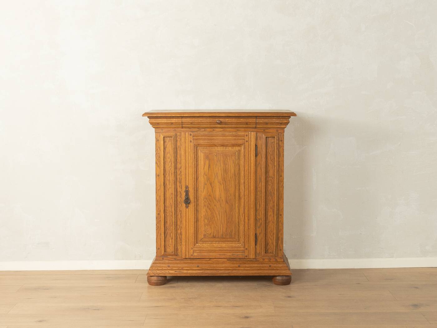 Classic antique chest of drawers from before 1900