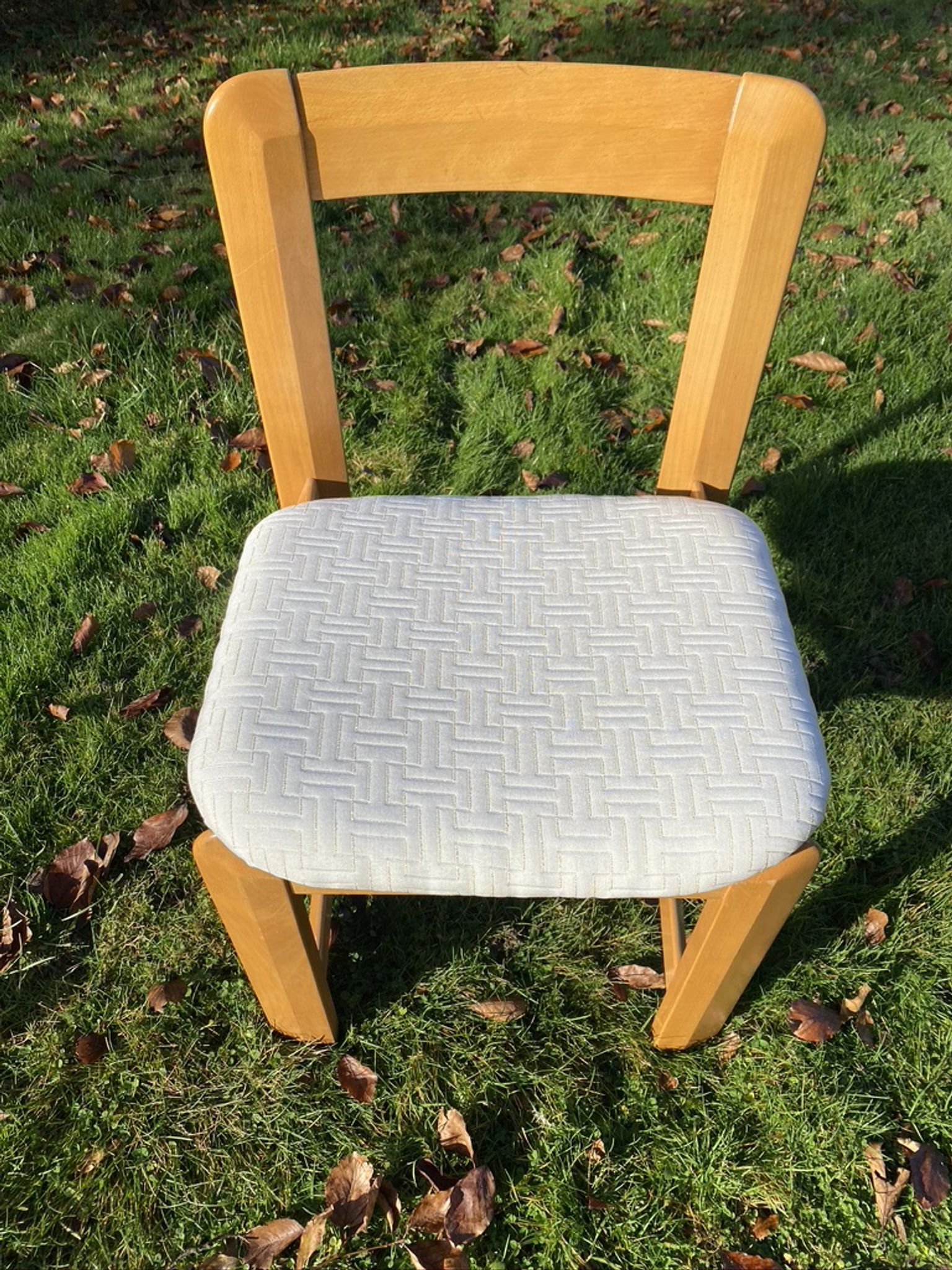6 chaises vintage design scandinave Guilleumas
