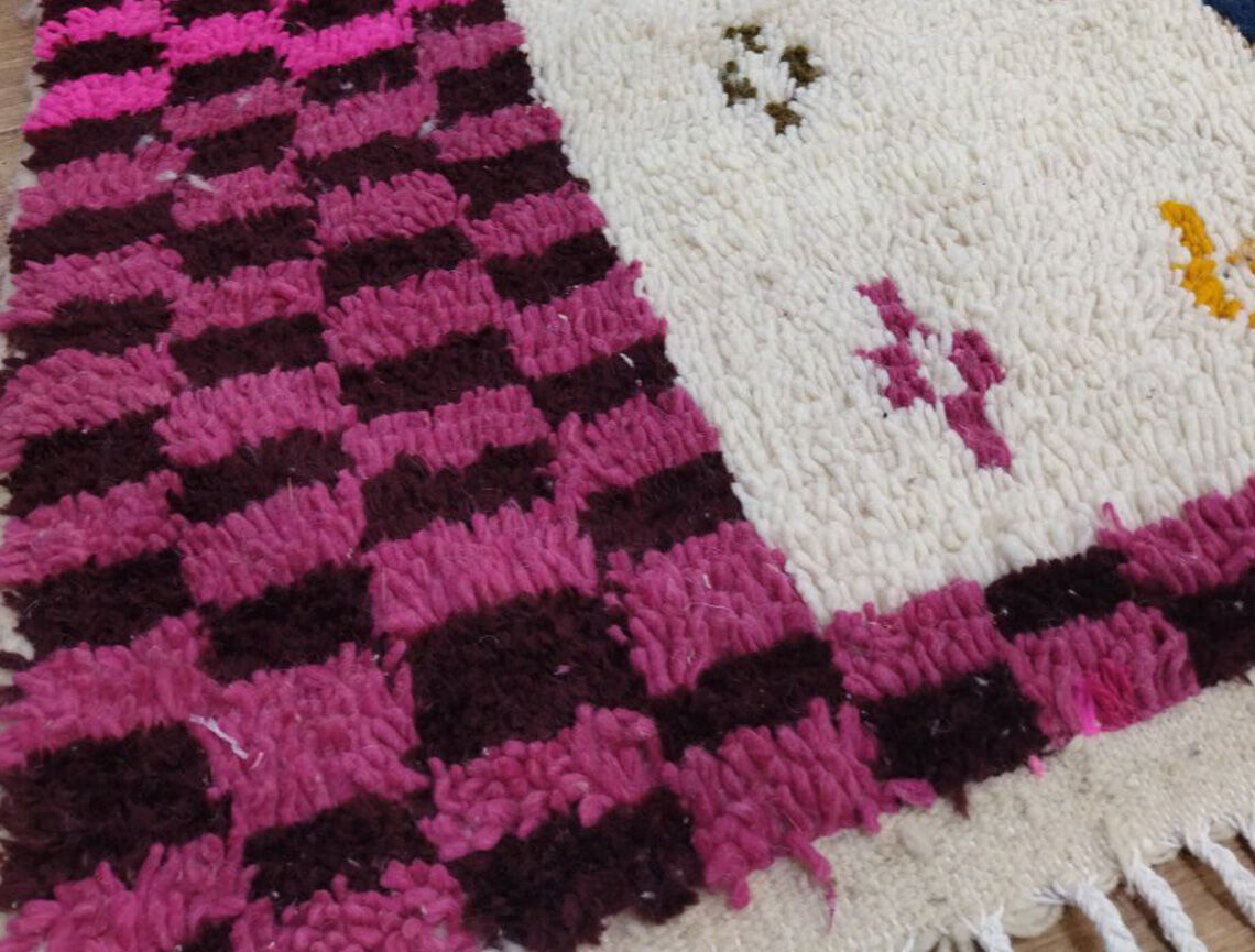 Handmade Moroccan Berber carpet 256x150cm