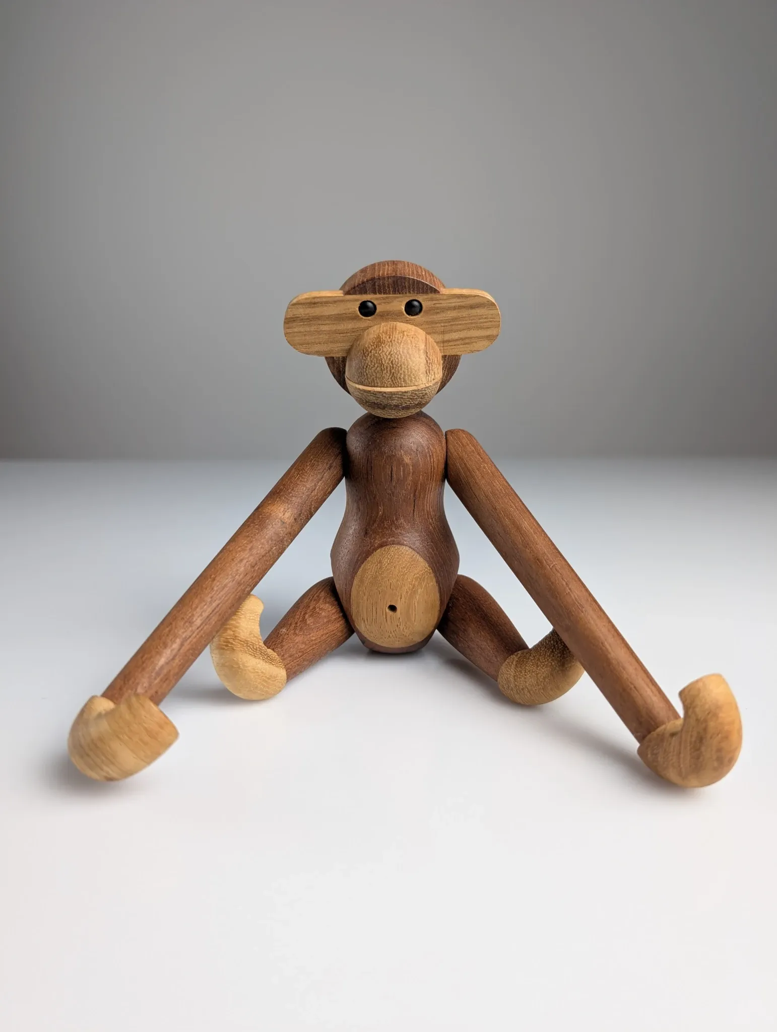 Large two-tone wooden monkey figure by Kay Bojesen, Danish design from the 20th century