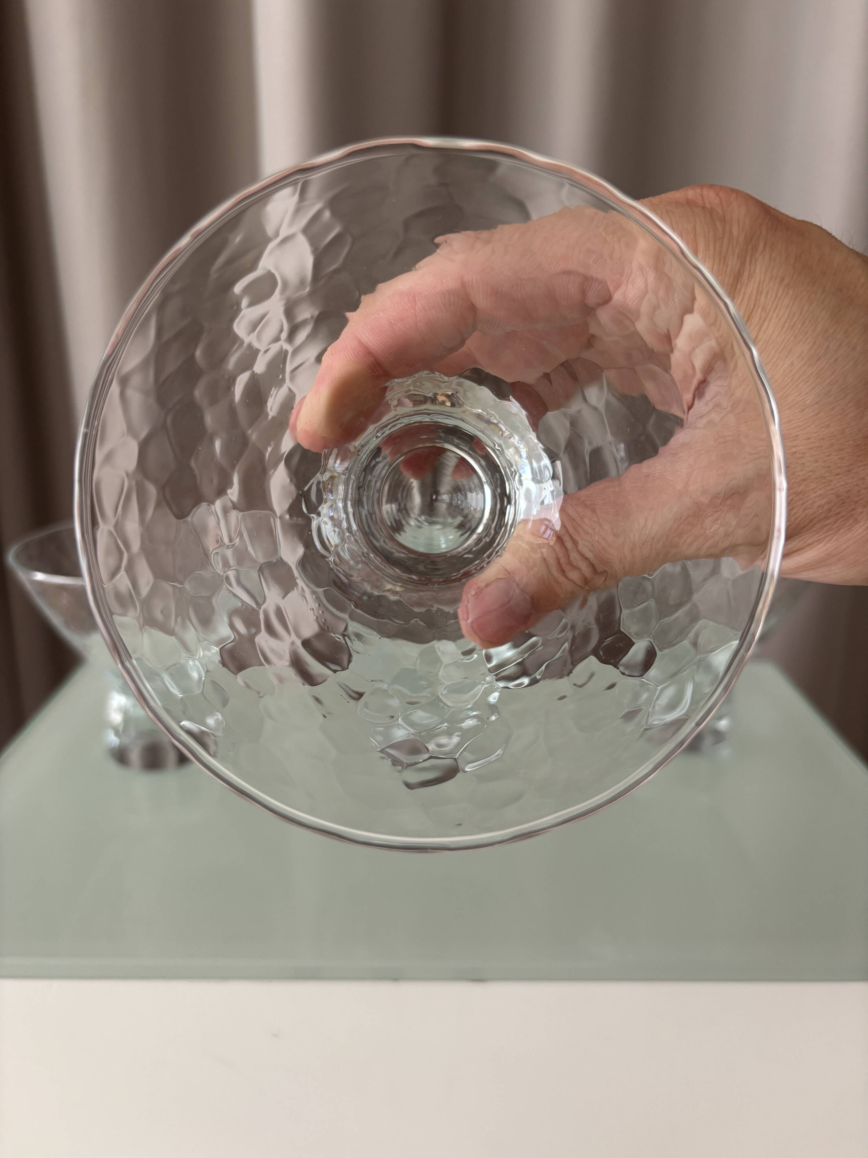 Ensemble de 4 verres à cocktail en verre martelé vintage