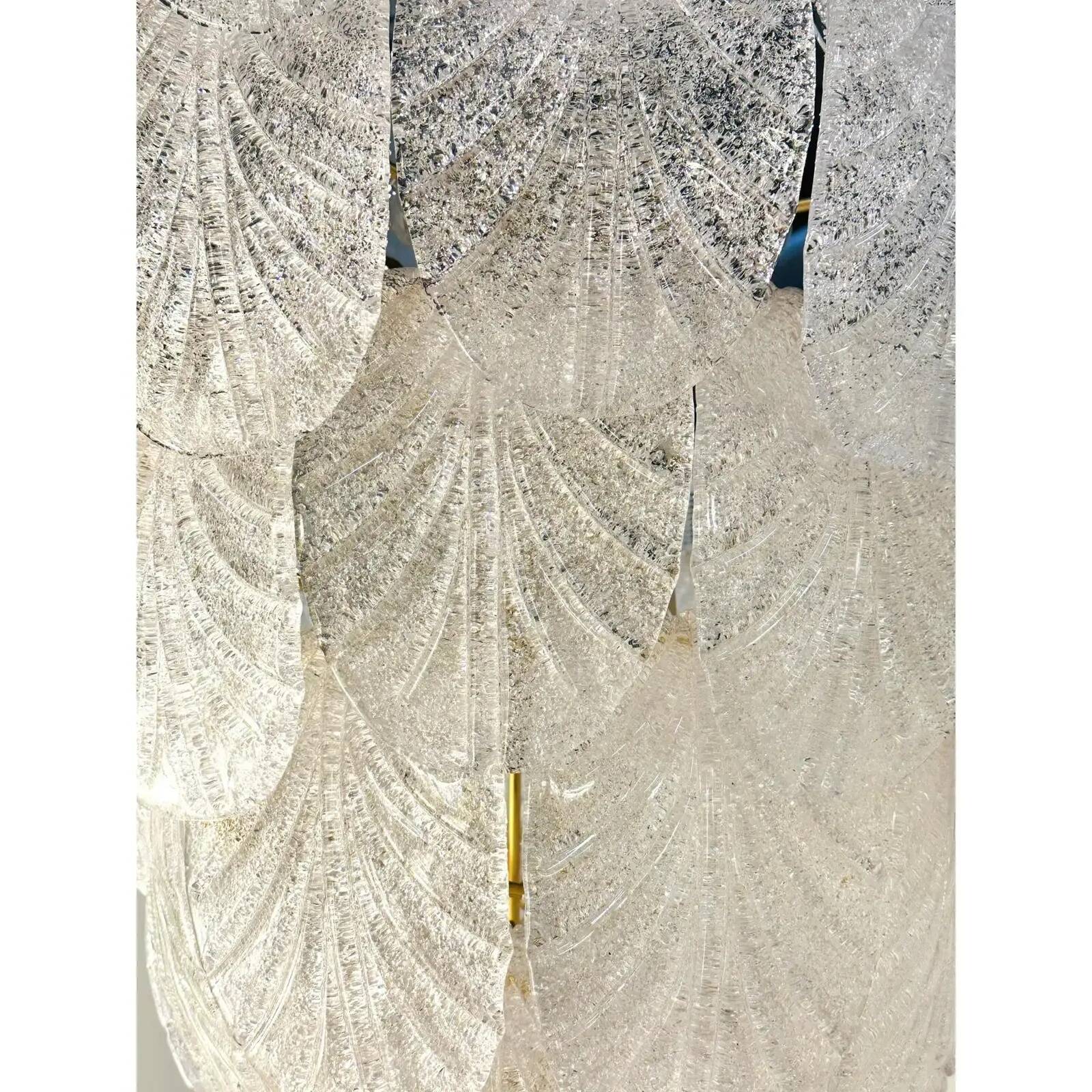 Contemporary White Graniglia Petal Chandelier by Simoeng