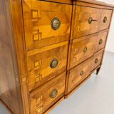 Antique marquetry chest of drawers from the transition period at the end of the 18th century, with 3 wooden drawers.