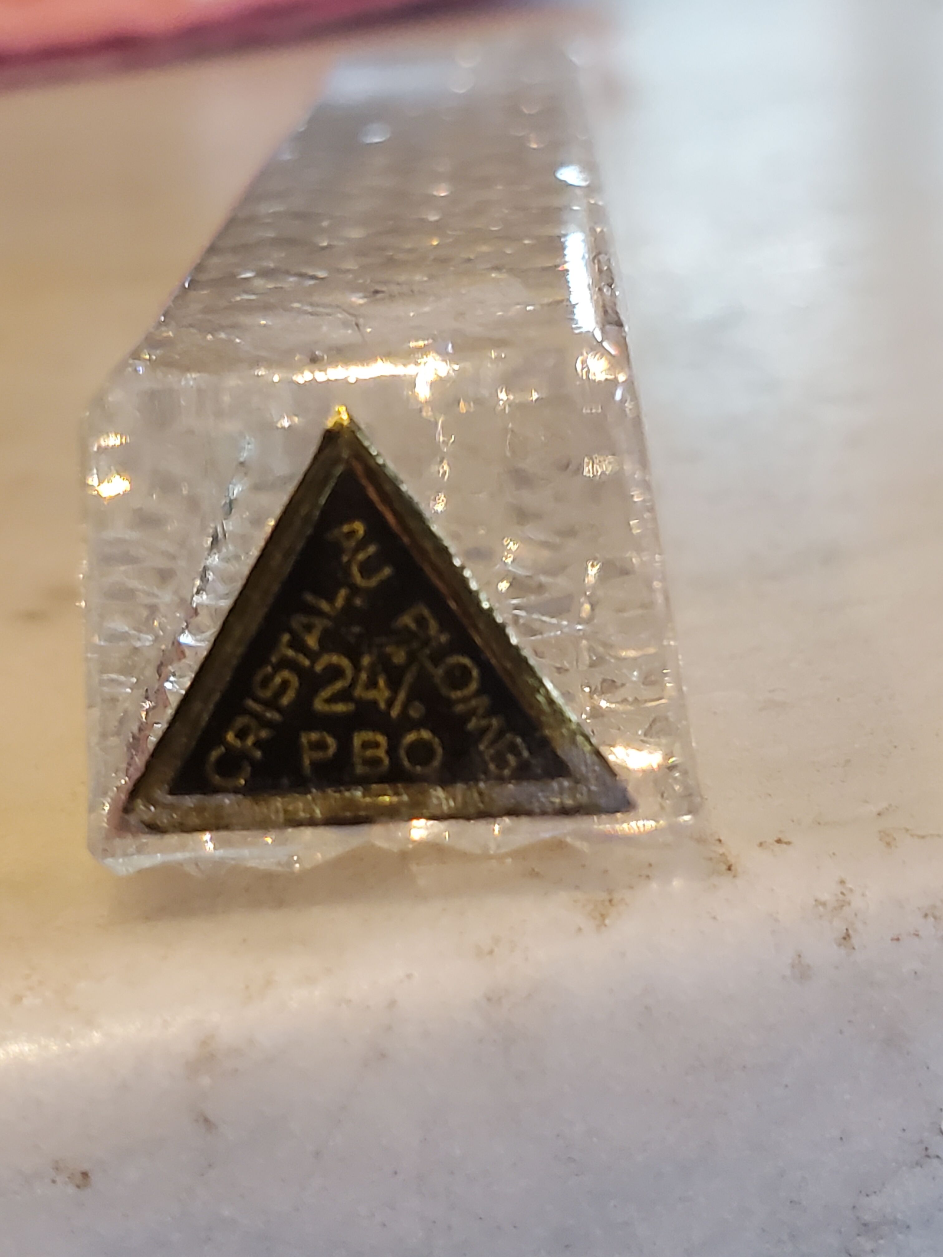 Crystal knife holder 24%PBO