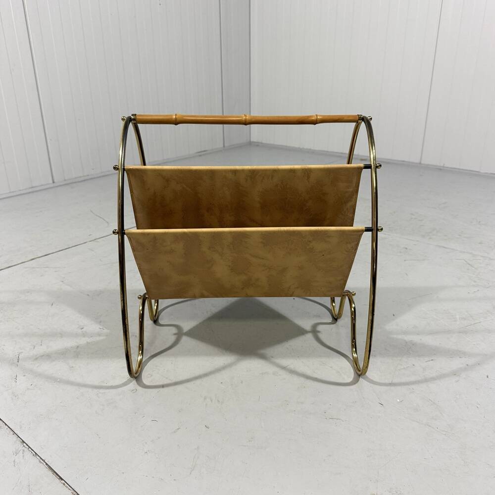 Porte-revues en laiton et rotin des années 1950