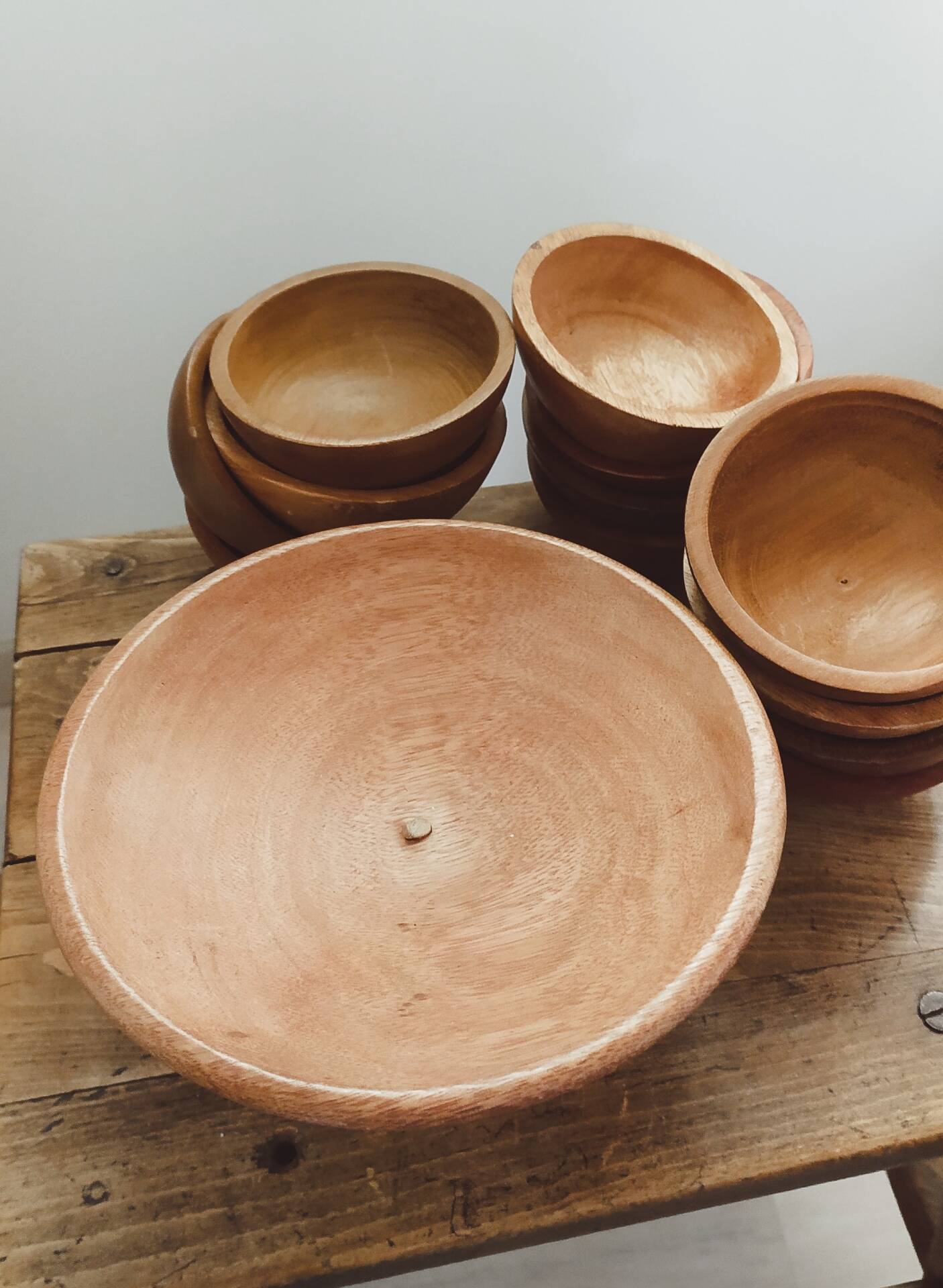 Cups and bowls • Wooden aperitif set • Cameroon