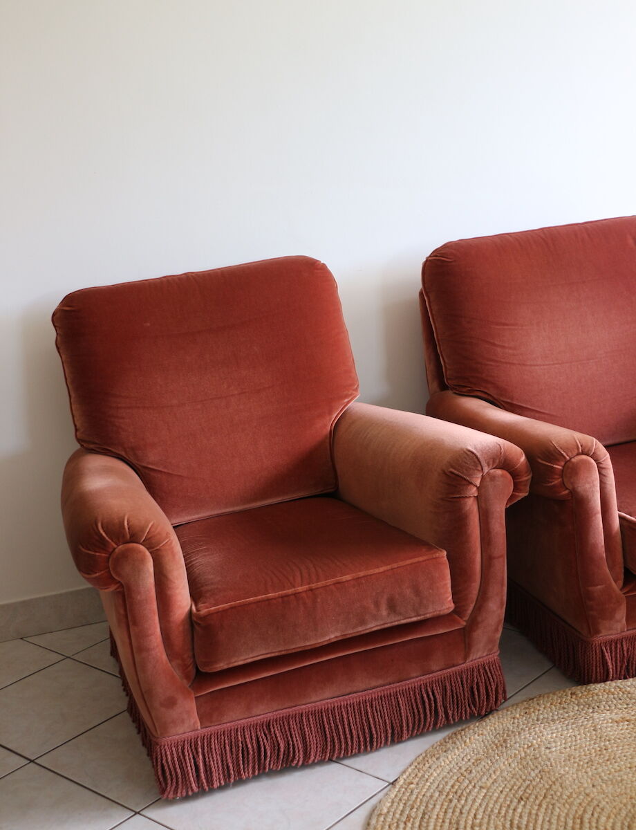Paire de fauteuils bergères roses