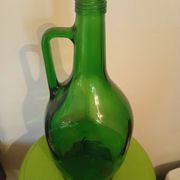 GREEN GLASS CRUCIBLE TYPE DAME JEANNE