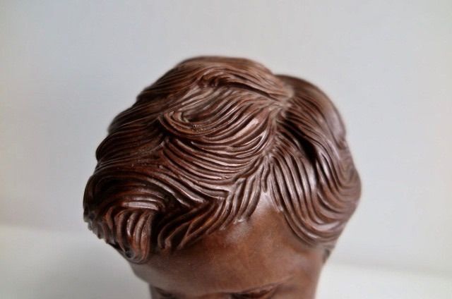 Child bust by Paridon