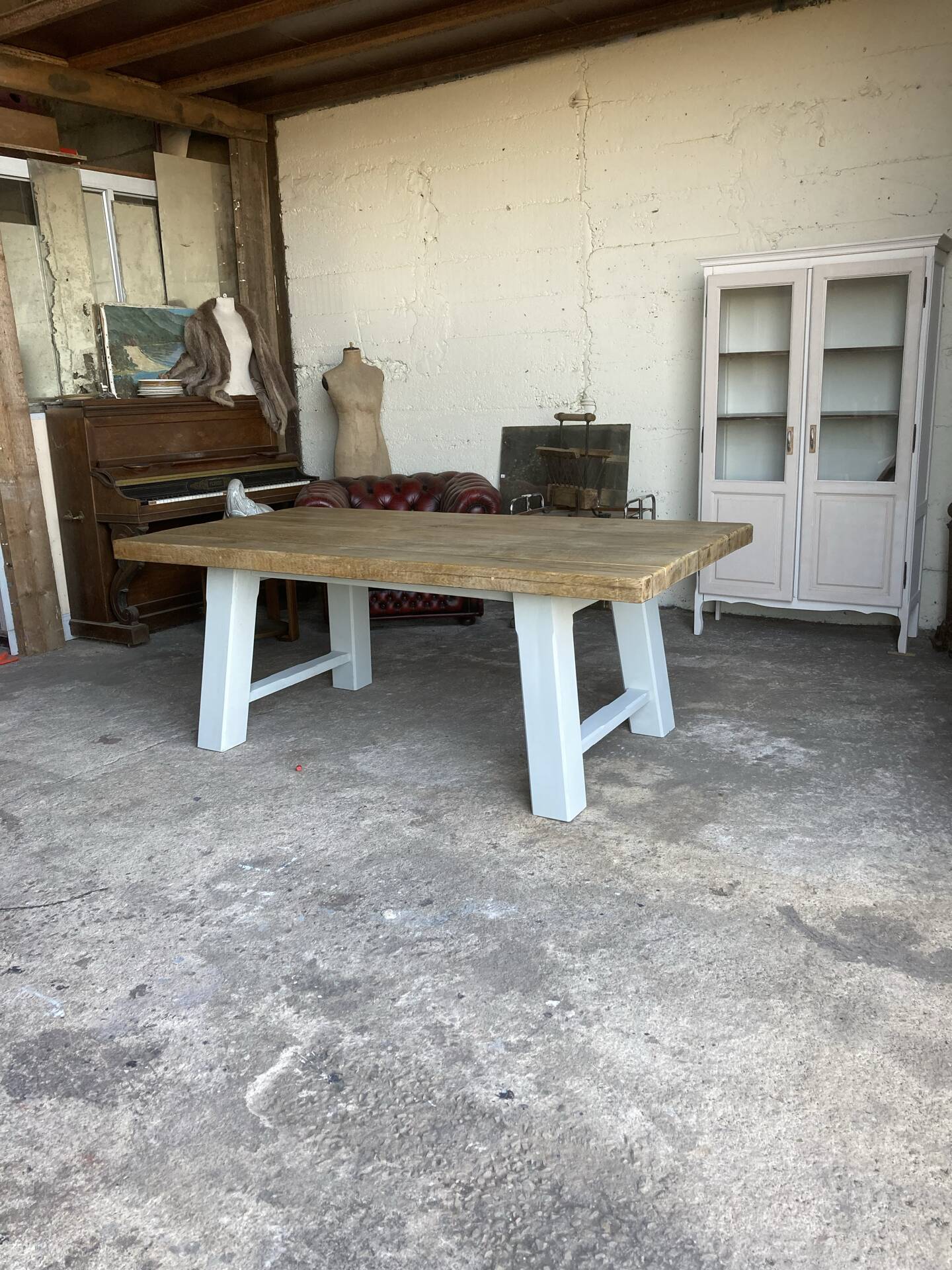 Mountain Farm Table