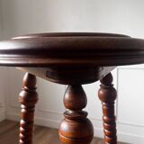 Art Nouveau stand