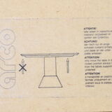 Postmodern round extendable dining table by Arnold Merckx for Arco, The Netherlands 1980s.