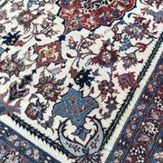 Handmade Isfahan persian carpet 104x150cm
