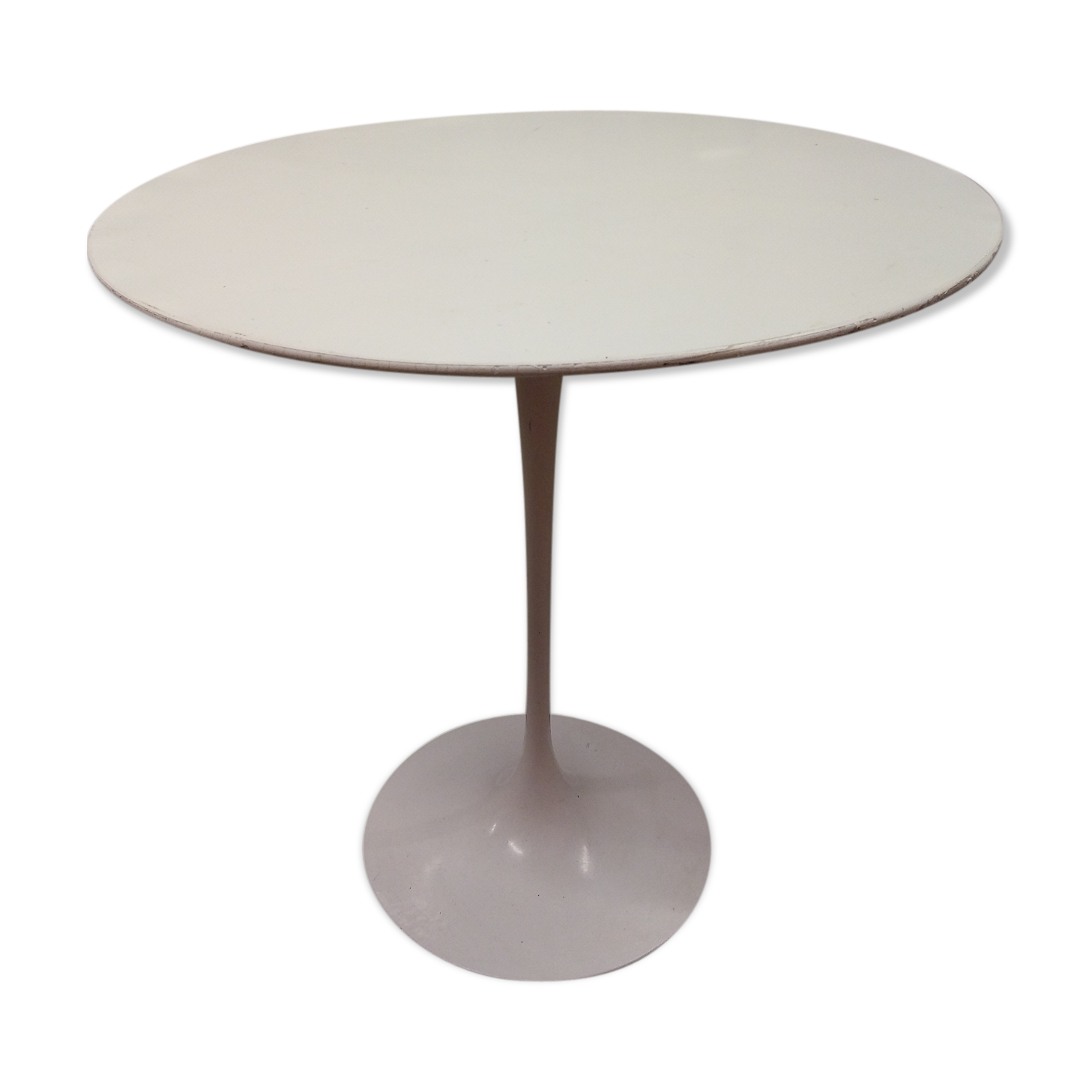 Side table by Eero Saarinen for Knoll International