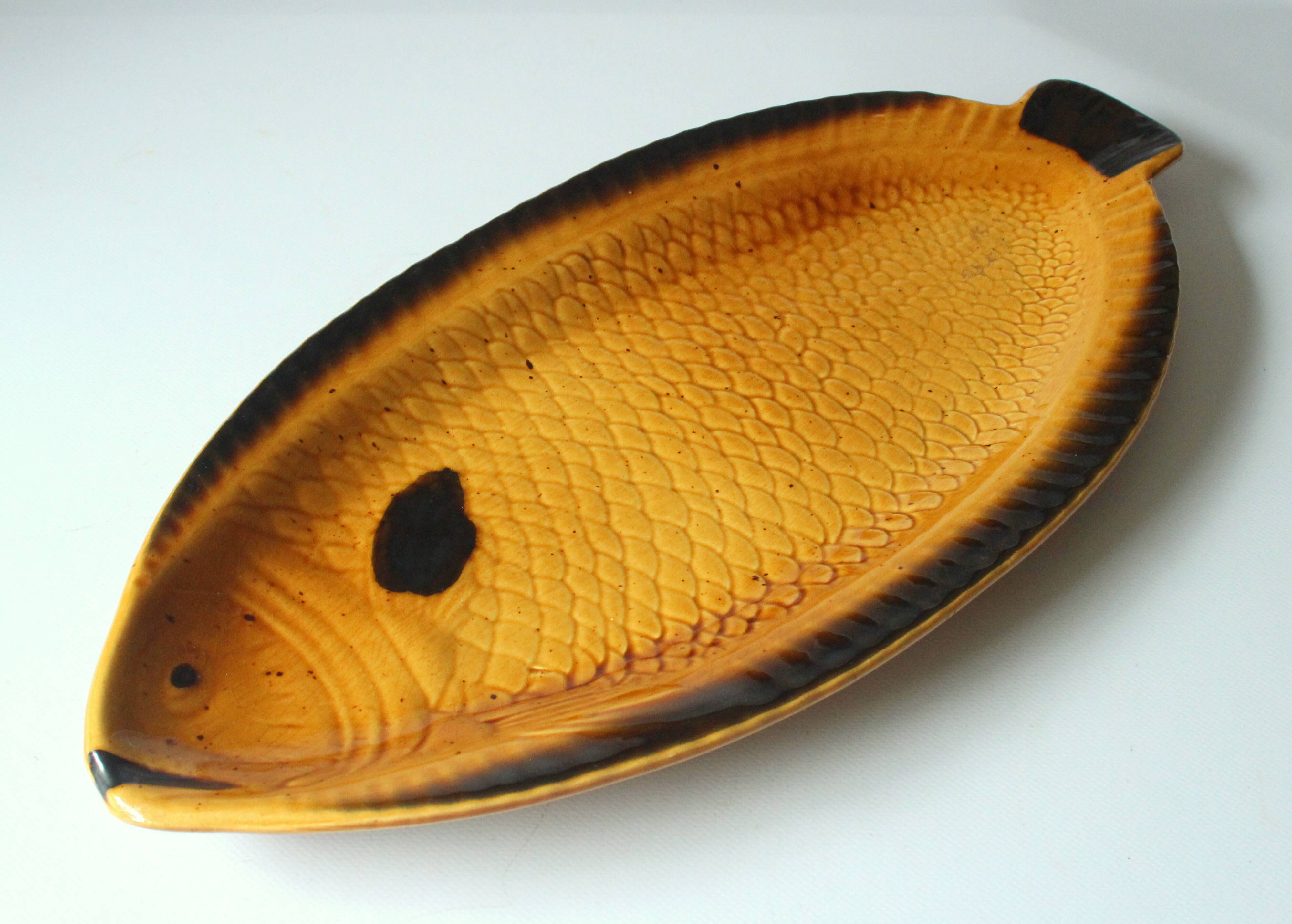 Large ceramic fish plate by Gallo - "Neptuno" - Vintage