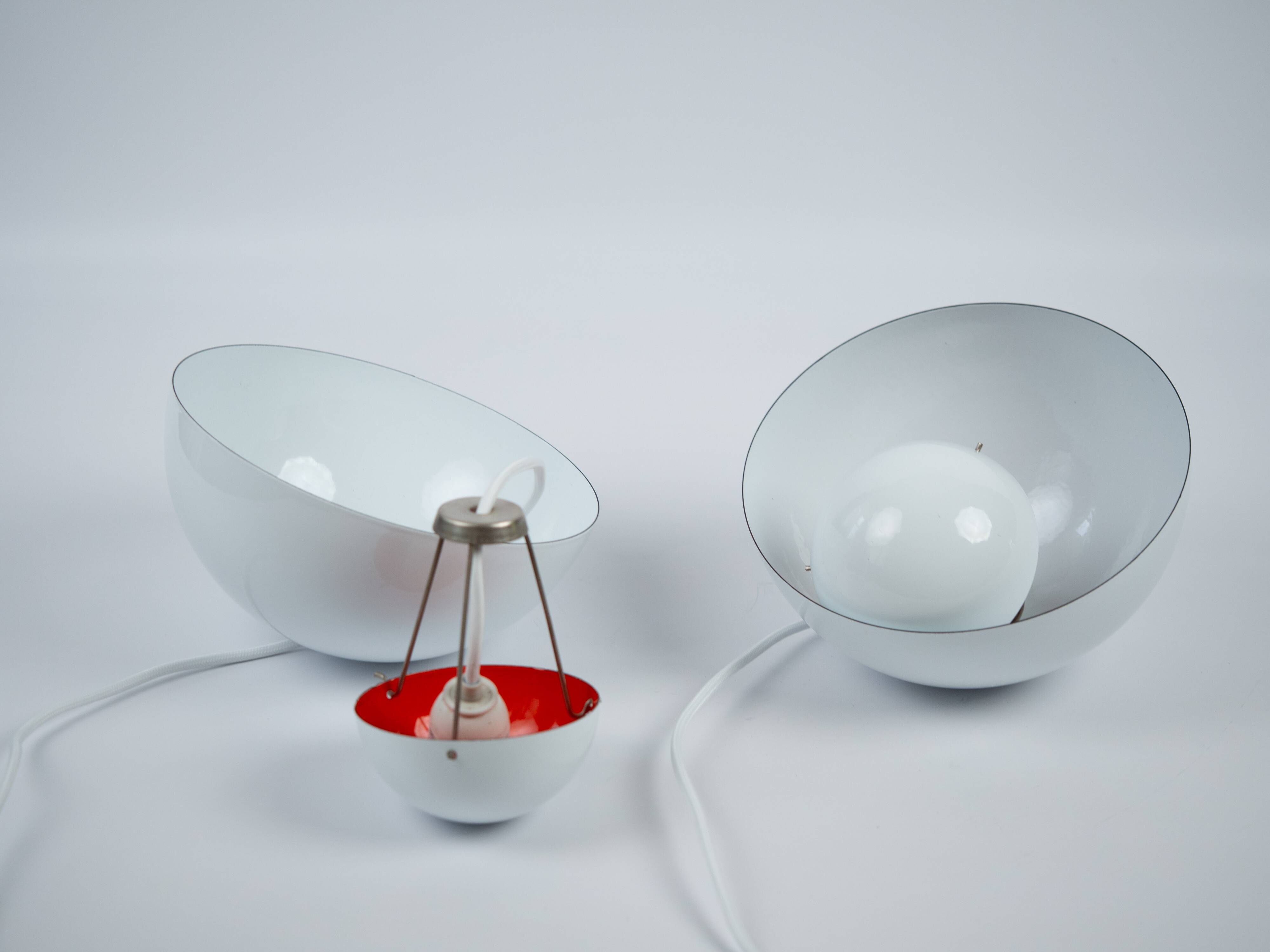 Pair of 2 Flowerpot lamps from Denmark by Verner Panton, Louis Poulsen, 1968