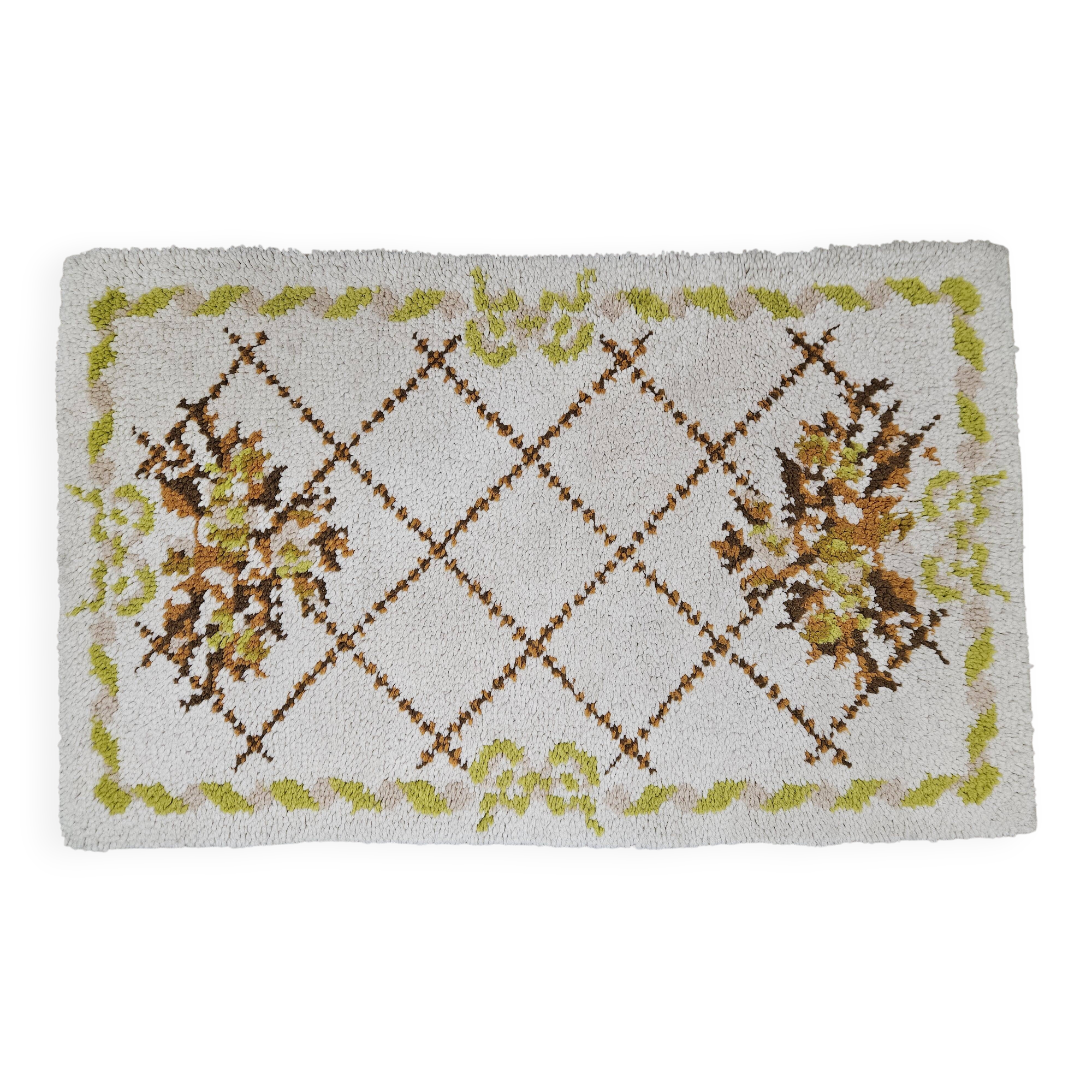 Vintage rug from the 70s