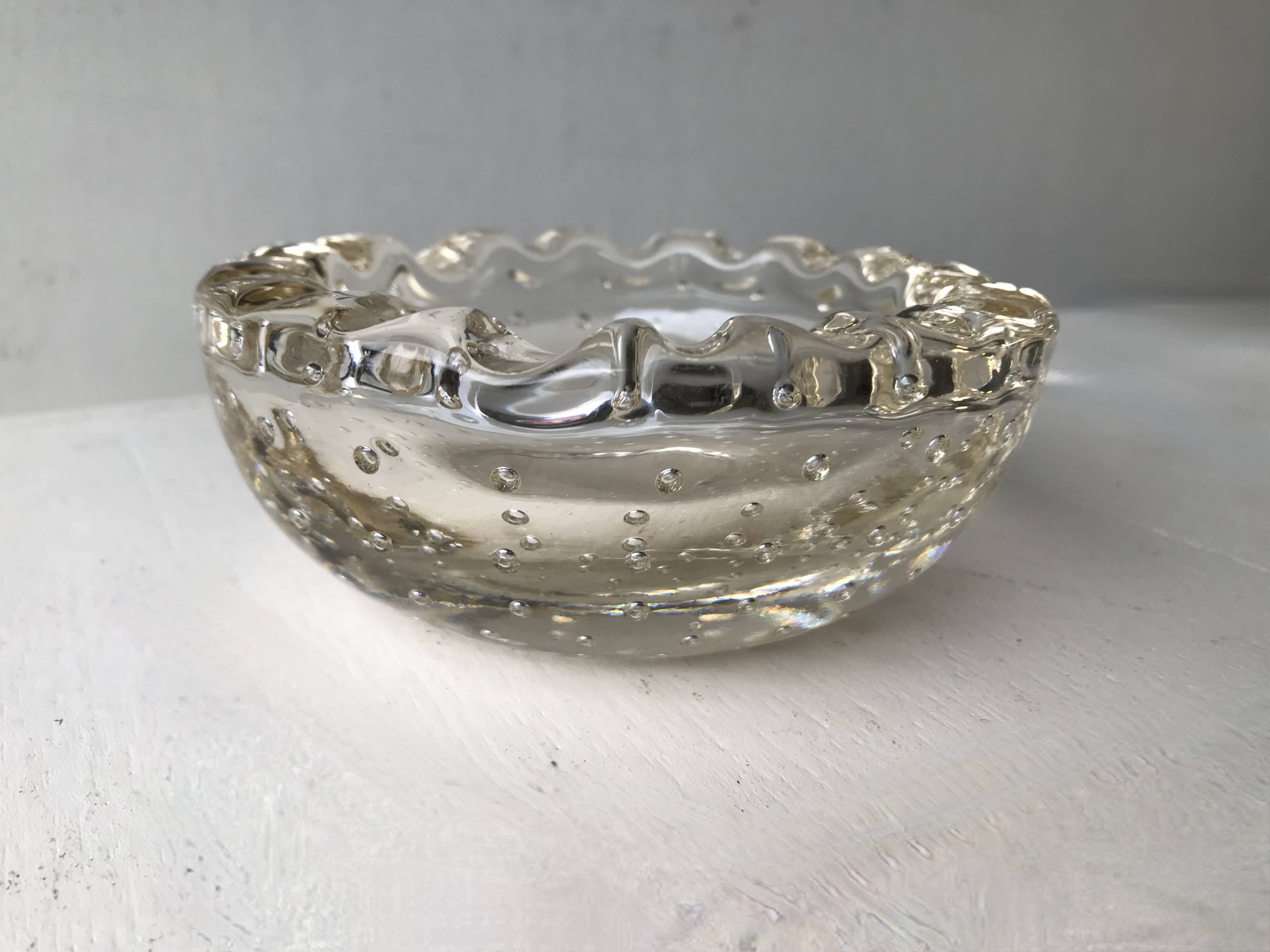 Daum Nancy France, bubbled ashtray or empty pocket, Circa 1930.