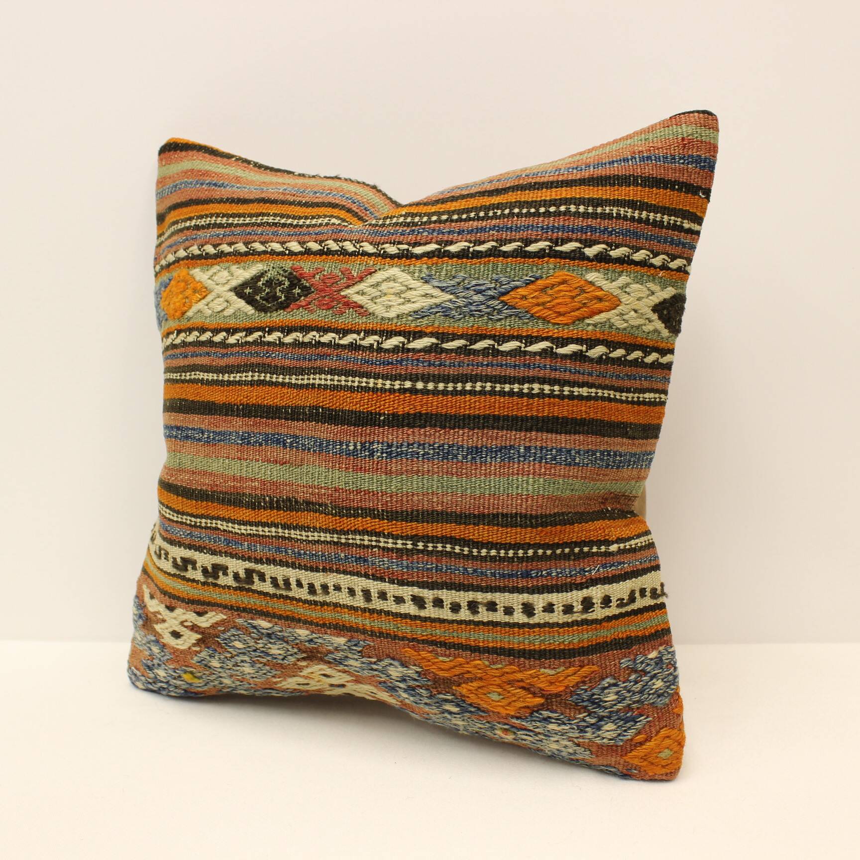 Turkish kilim cushion, 45x45 cm, kb-1381
