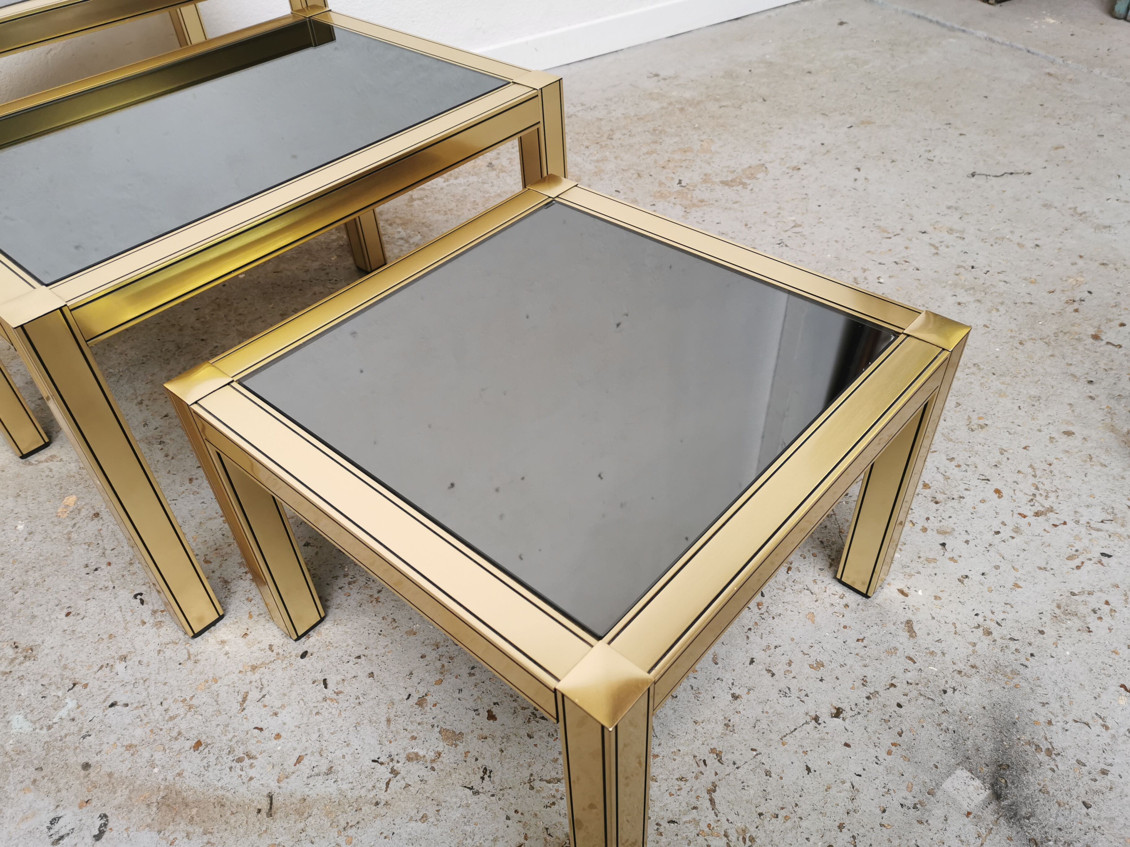 Tables gigognes laiton doré vintage 1970