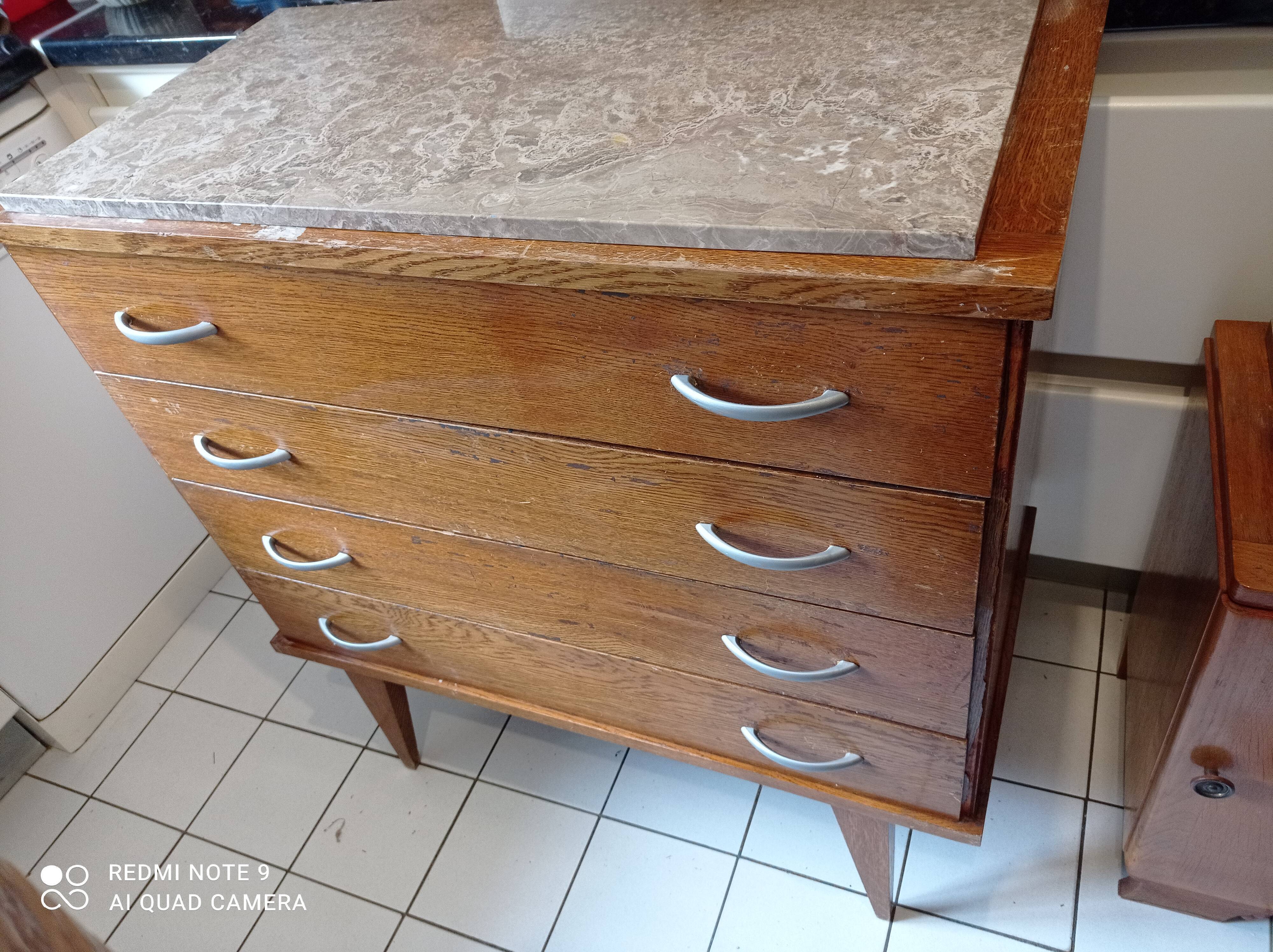 Scandinavian chest of drawers 4 drawers compass feet