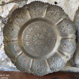 Ancien plateau en laiton marocain