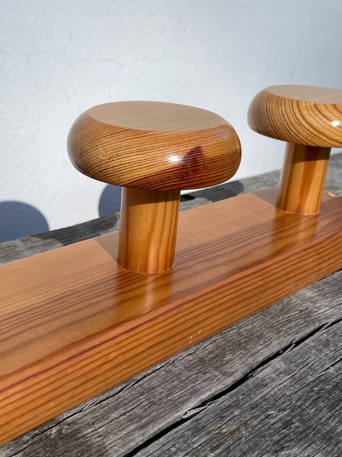 1980 pine wood wall coat rack