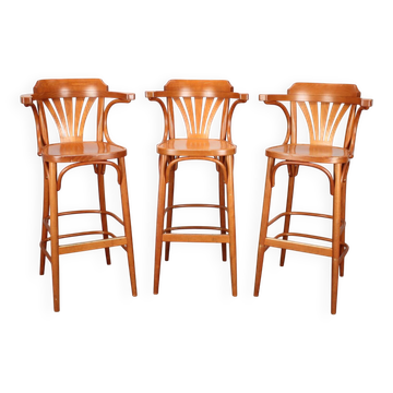 Lot de 3 tabourets de bar TON en bois cintré, République tchèque, vers 1990