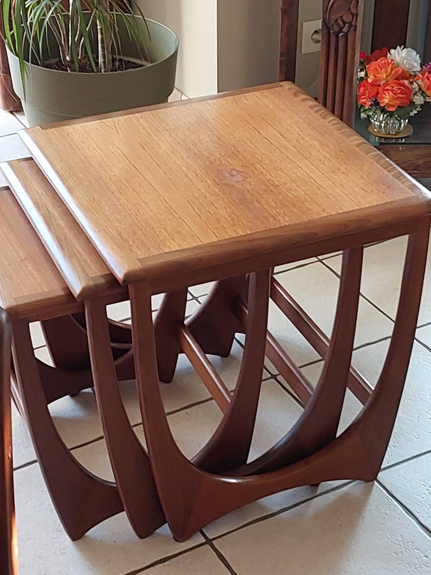 3 Tables gigogne G Plan vintage 1960 /70 Wilkins