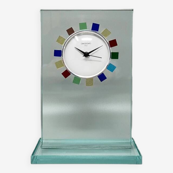 horloge de table des années 1970 par Omodomo en cristal. Fabriqué en Italie