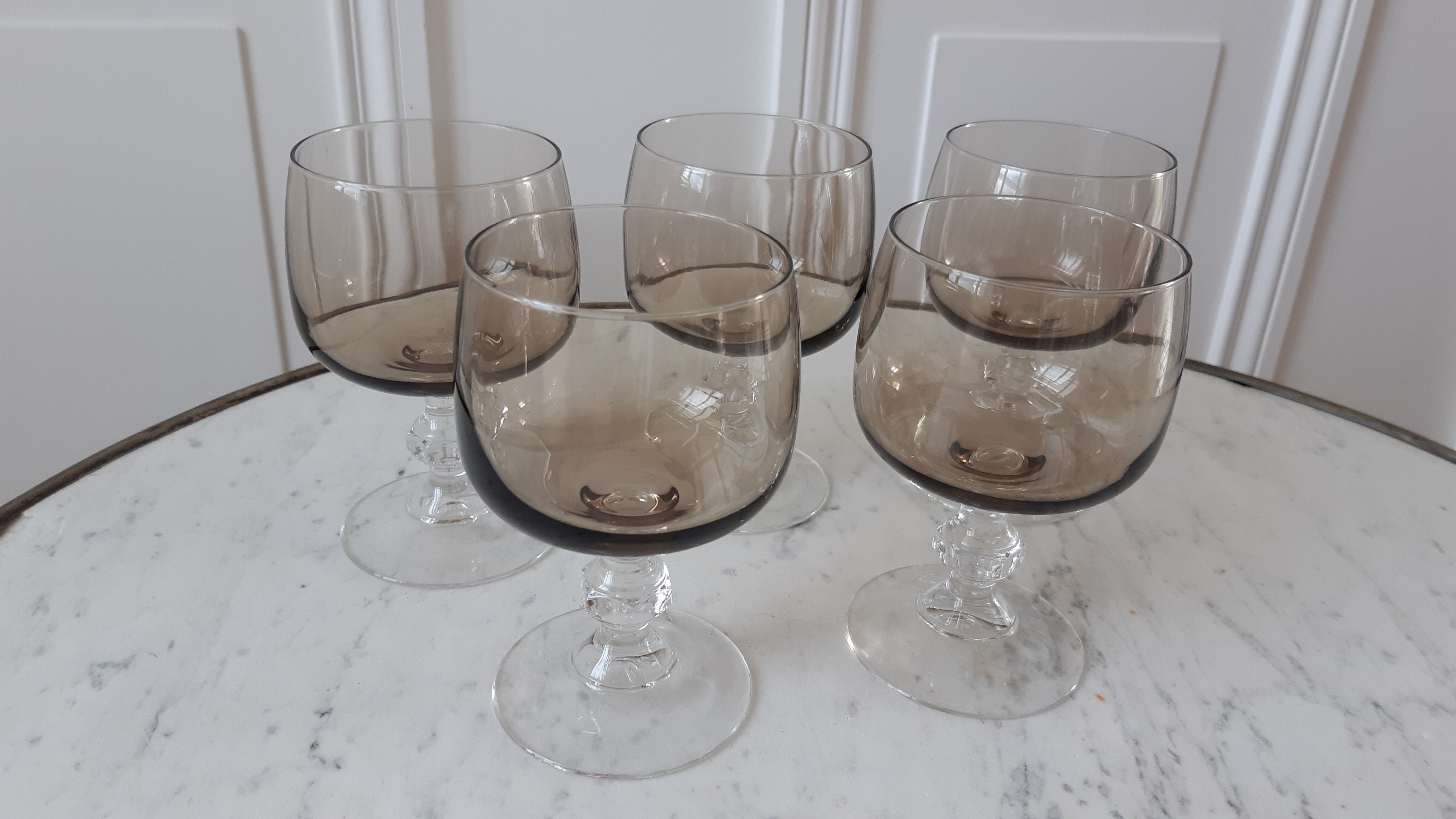 Set of 5 glasses with smoked glass stems 70s