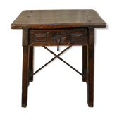 Table de nuit, chevet en bois massif, époque XVIIème